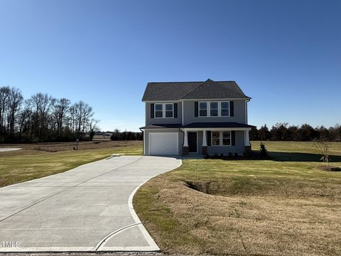 25 Harvest Hills Lane Dunn NC 28334