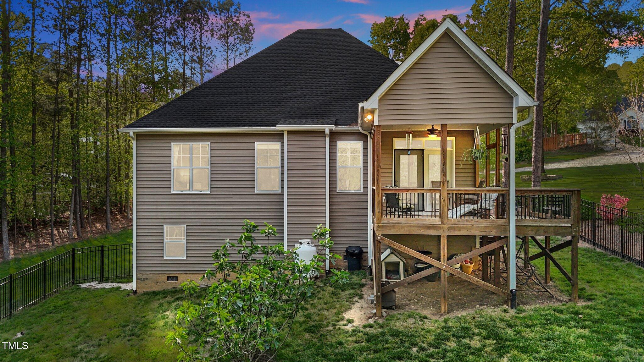 128 Waterleaf Place