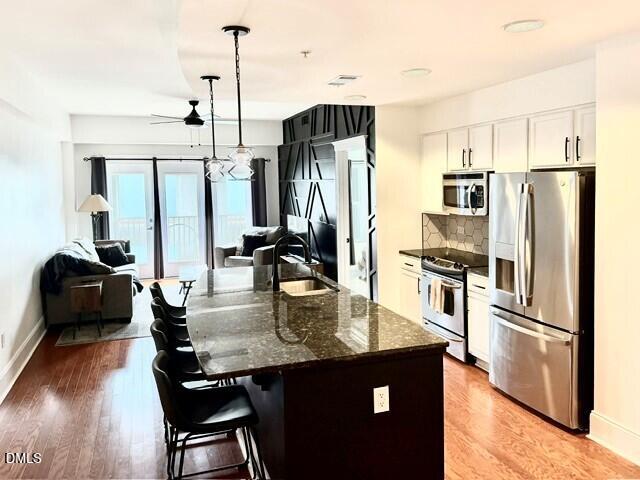 222 Glenwood Avenue 412