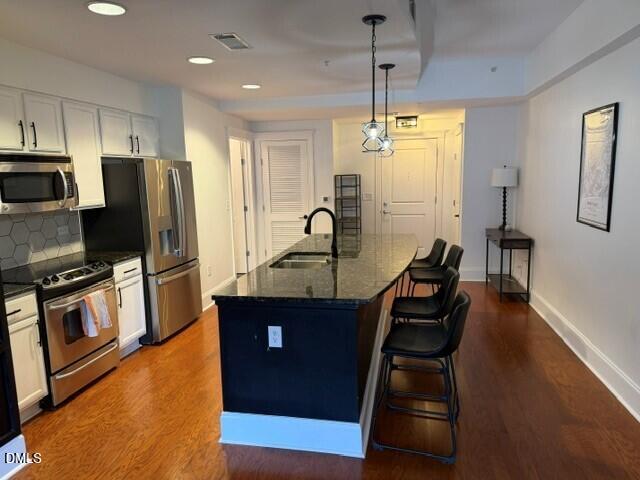 222 Glenwood Avenue 412