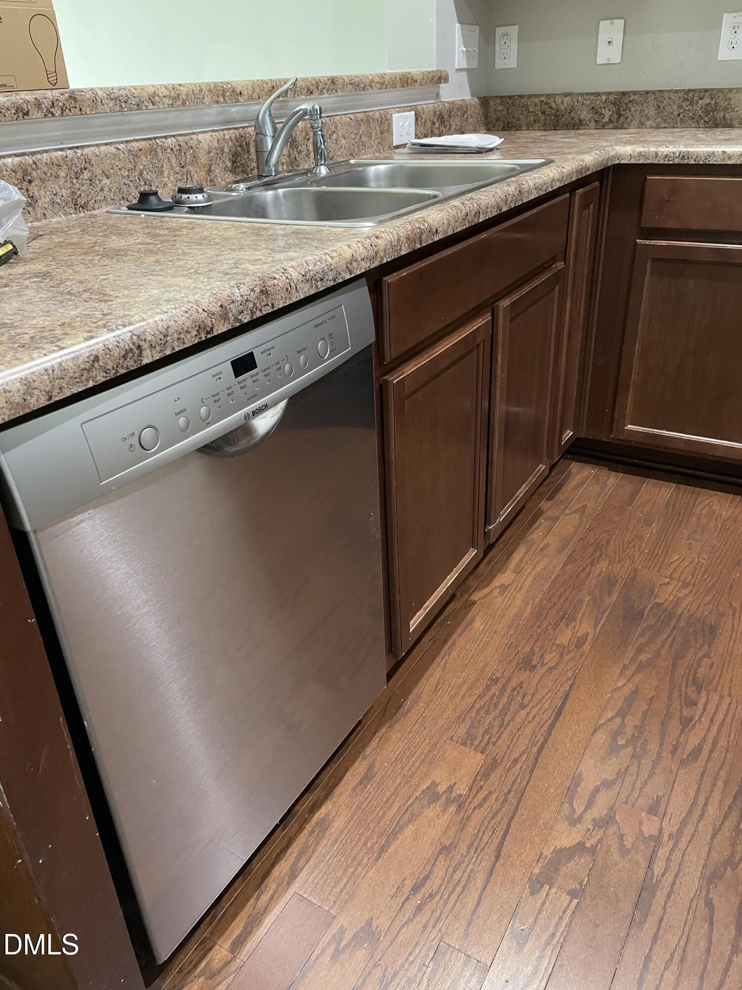 4438 Hillsgrove Road