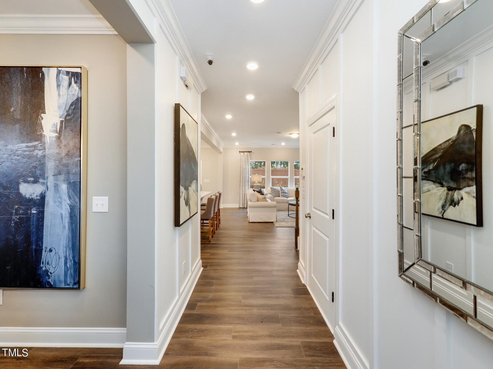 2224 Birdhouse Lane