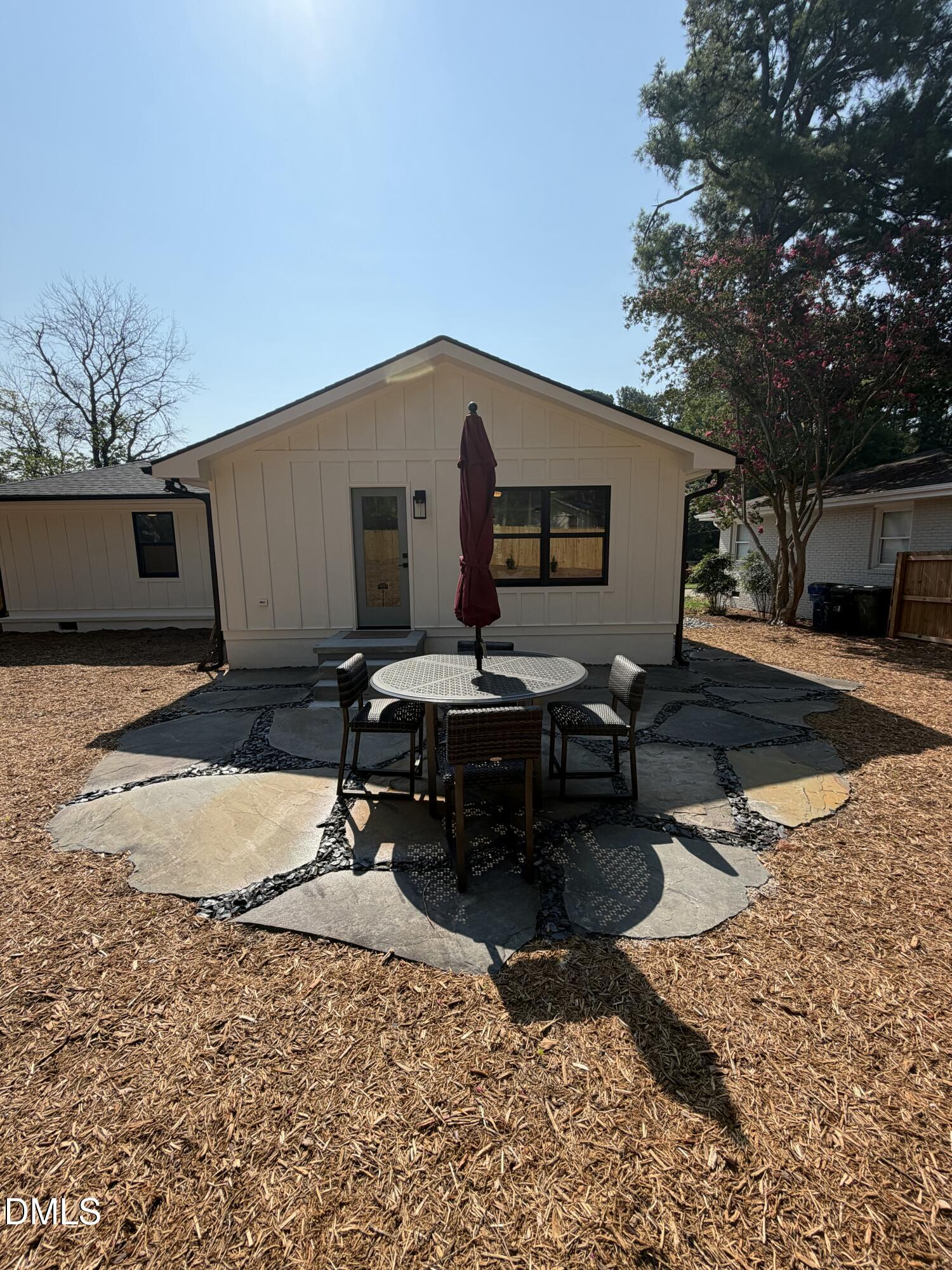 420 Peyton Street