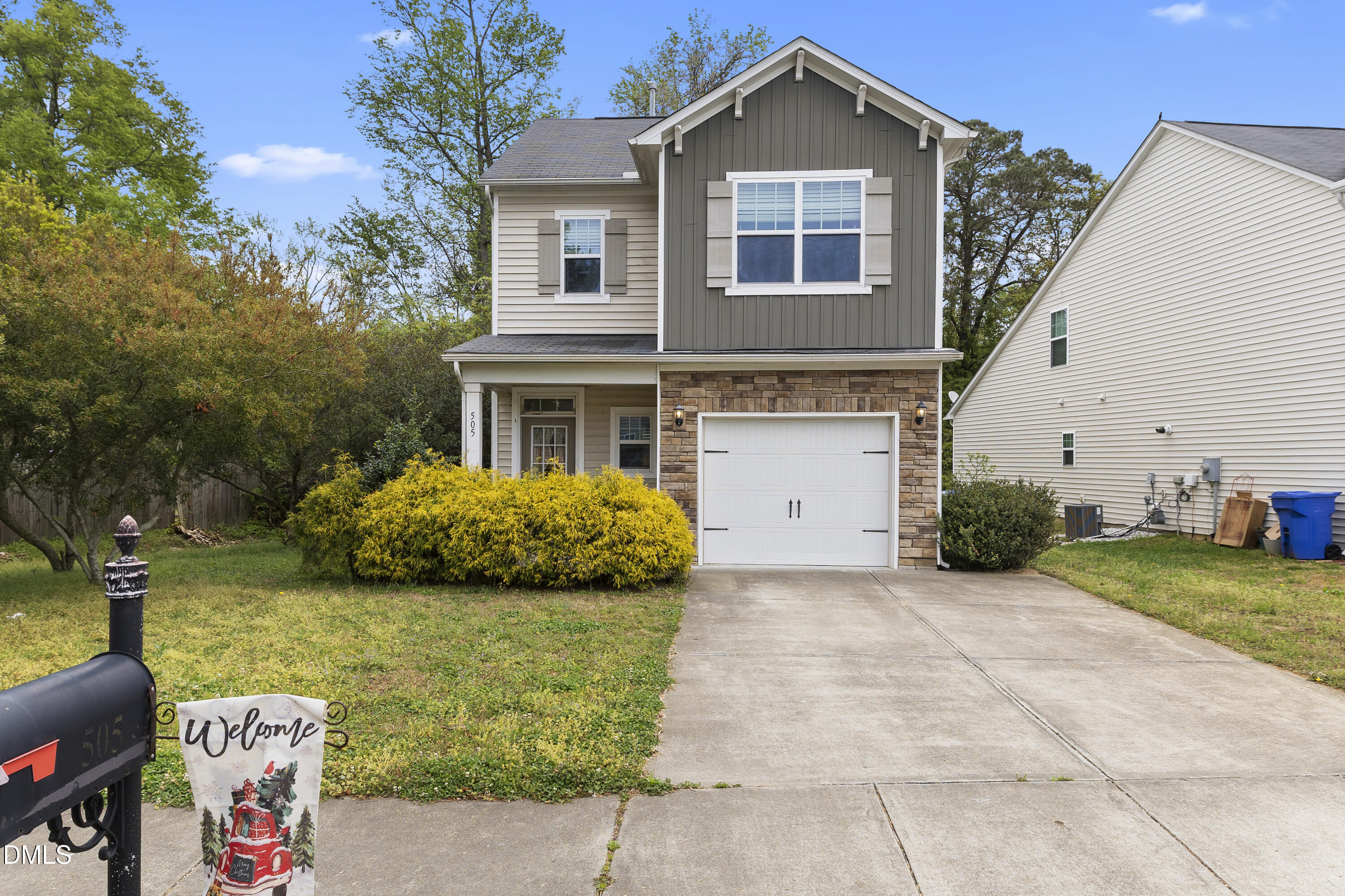 505 Hunters Ridge Drive