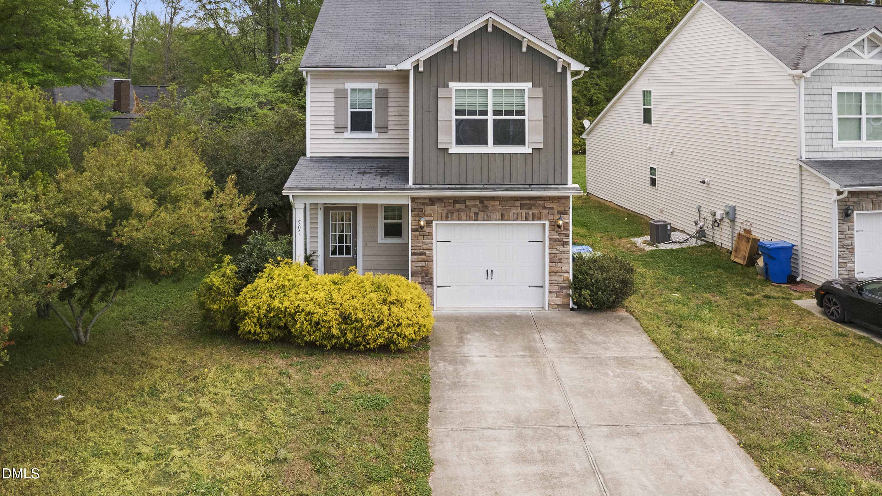 505 Hunters Ridge Drive