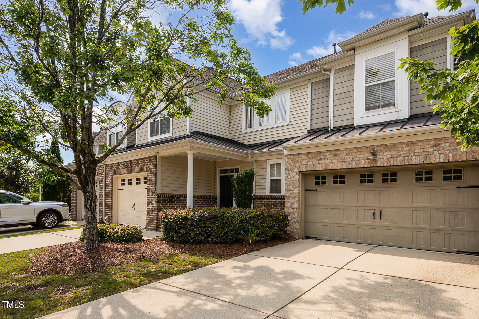 1016 Kingston Grove Drive