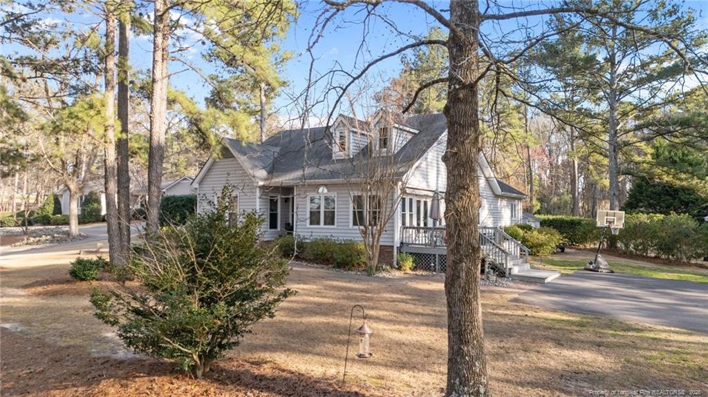 5921 Mockingbird Lane