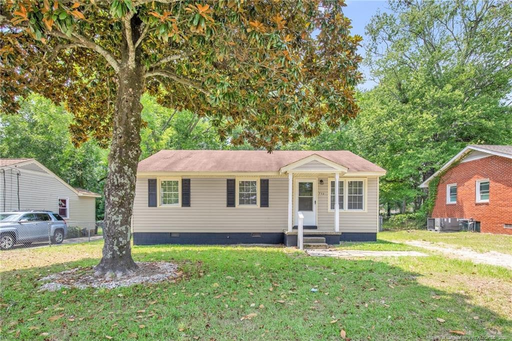 713 Commerce Street, Fayetteville, NC, 28305