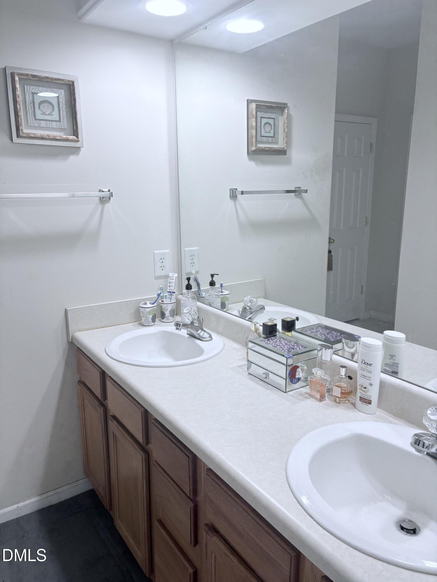 2032 Star Sapphire Drive