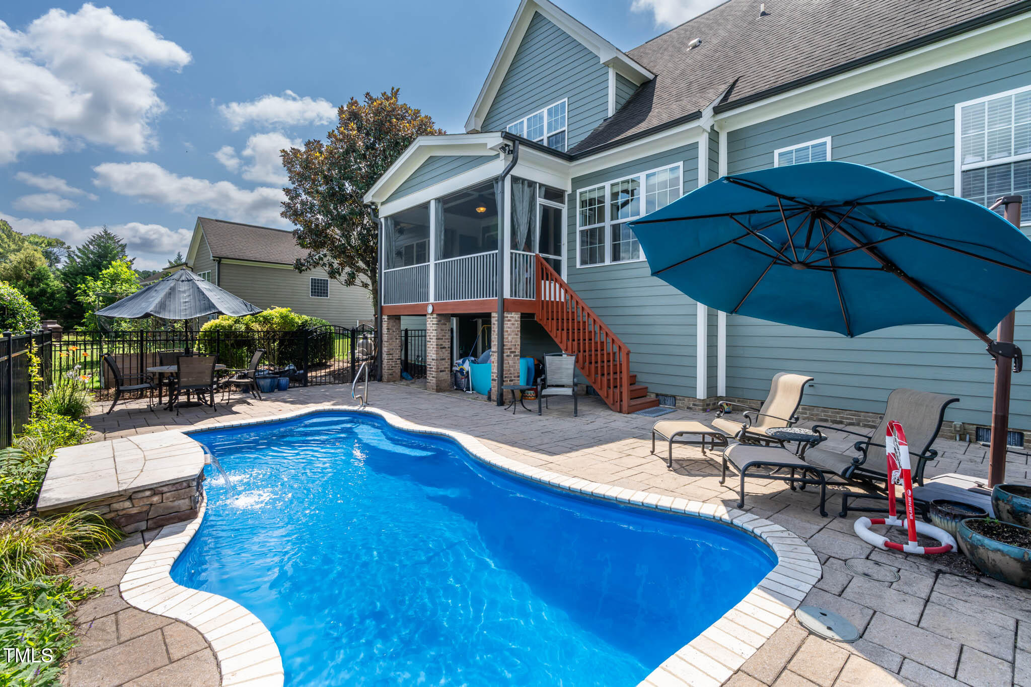 60 Cranbrooke Drive