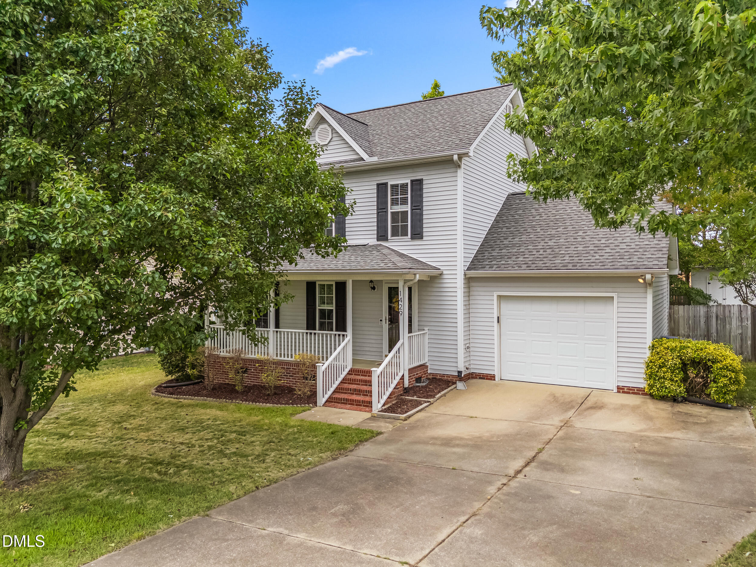 1429 E Stone Arch Drive