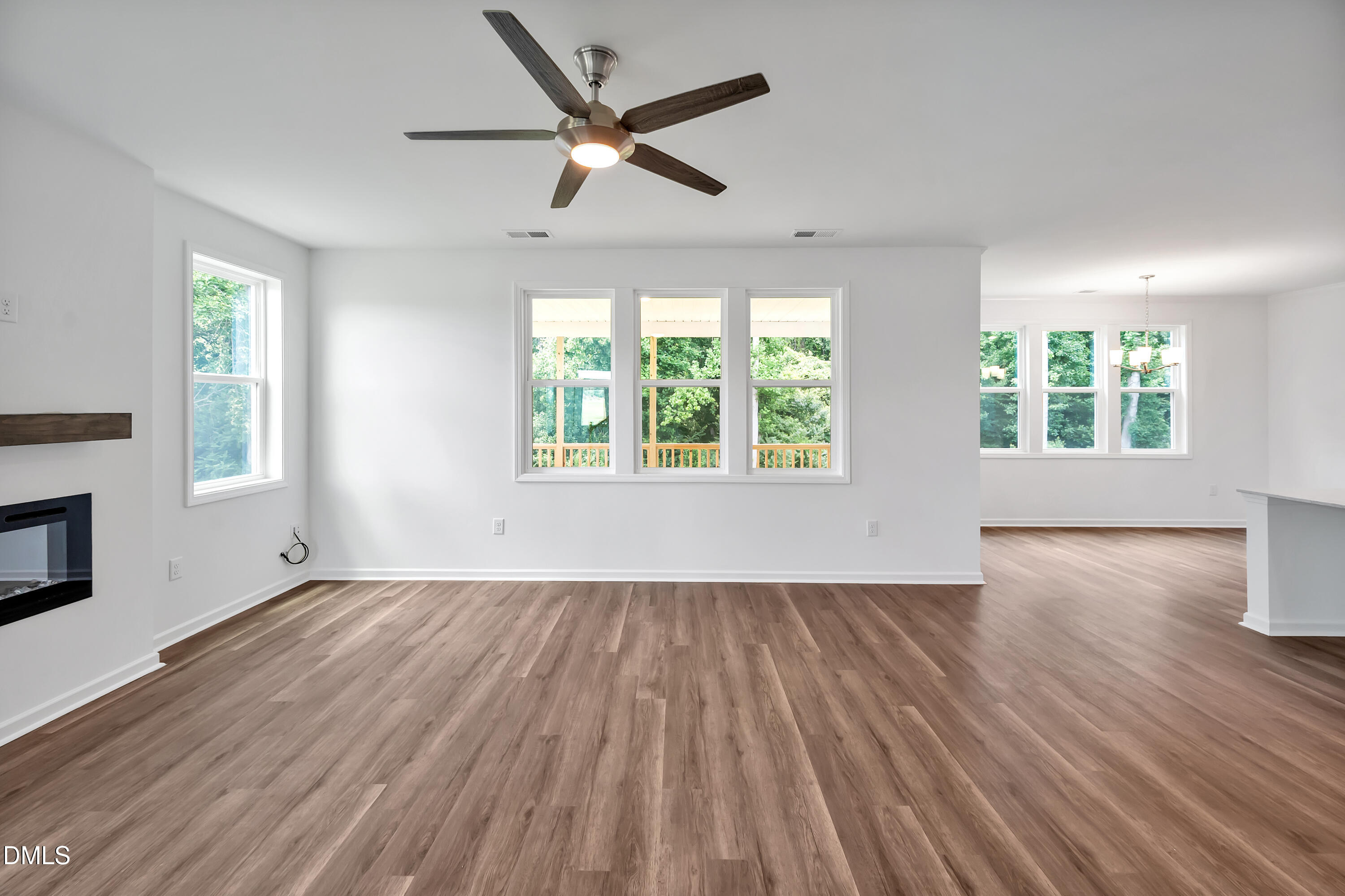 272 White Azalea Way