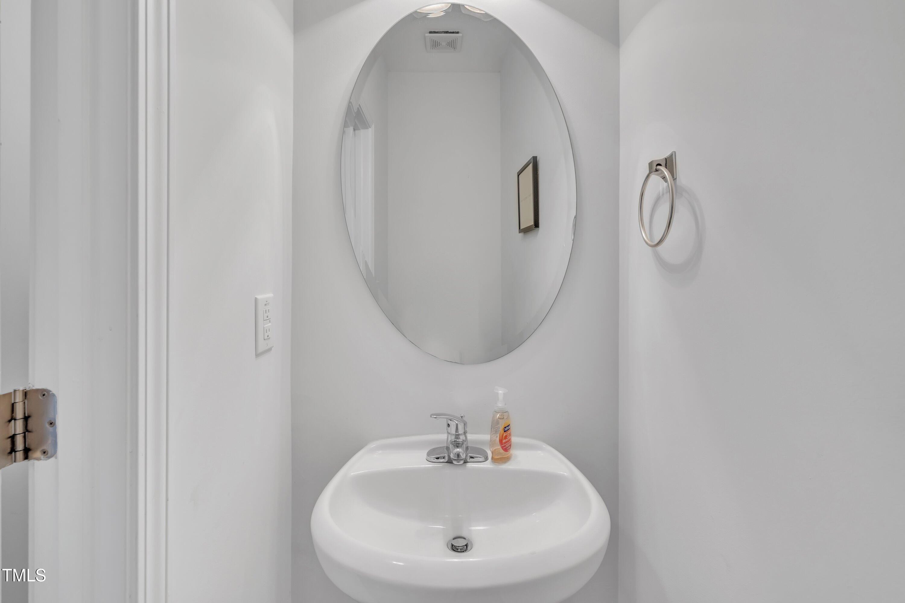 114 Montview Way