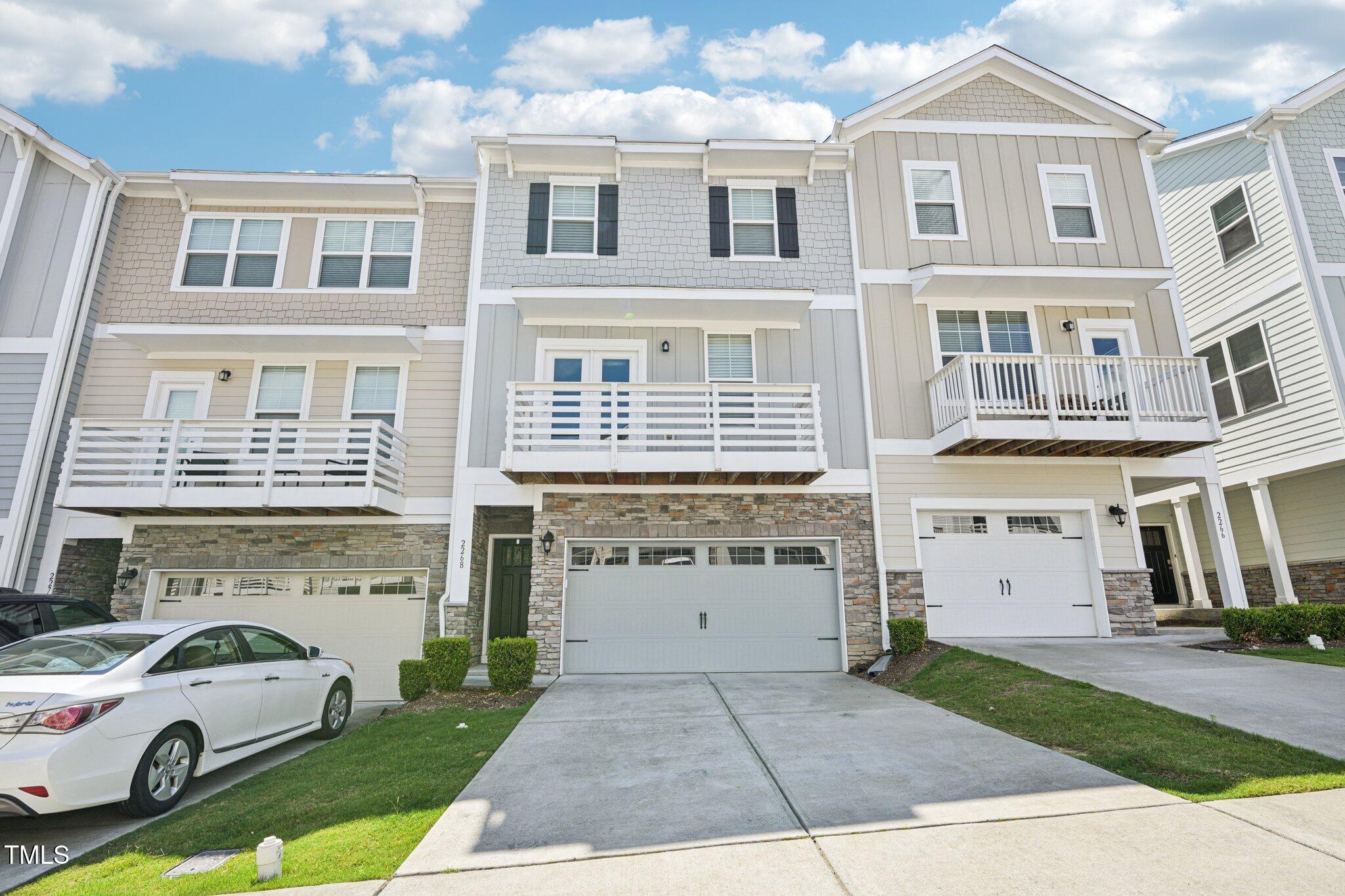 2268 Red Knot Lane