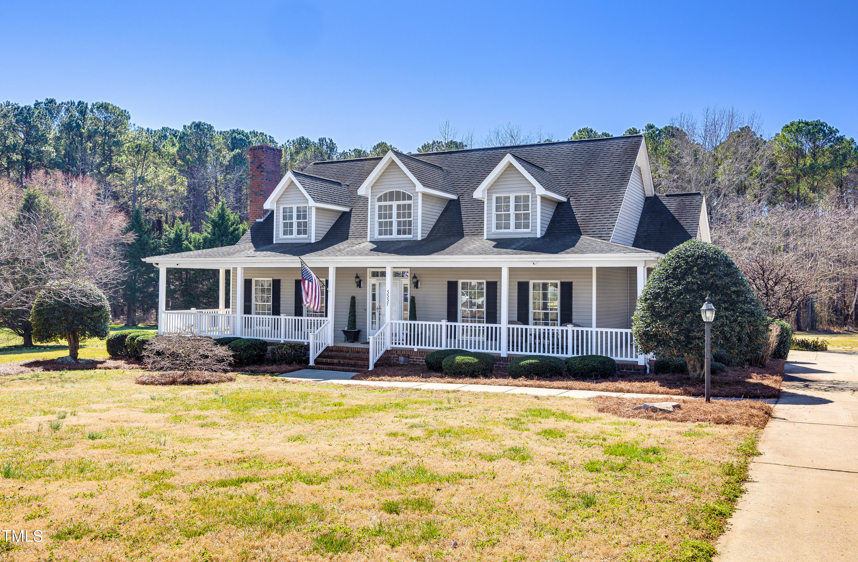 3337 Scarlet Oak Drive