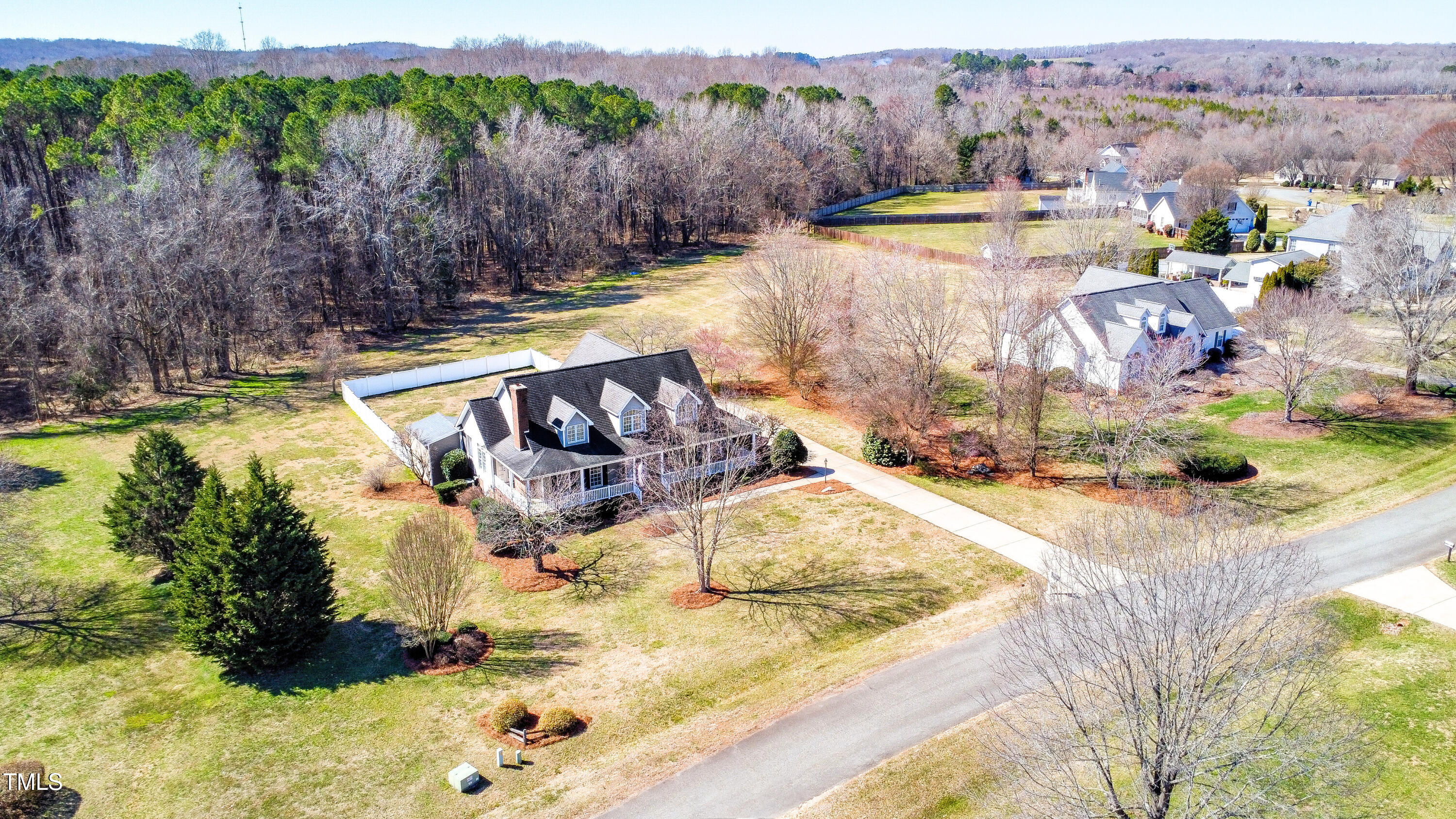 3337 Scarlet Oak Drive
