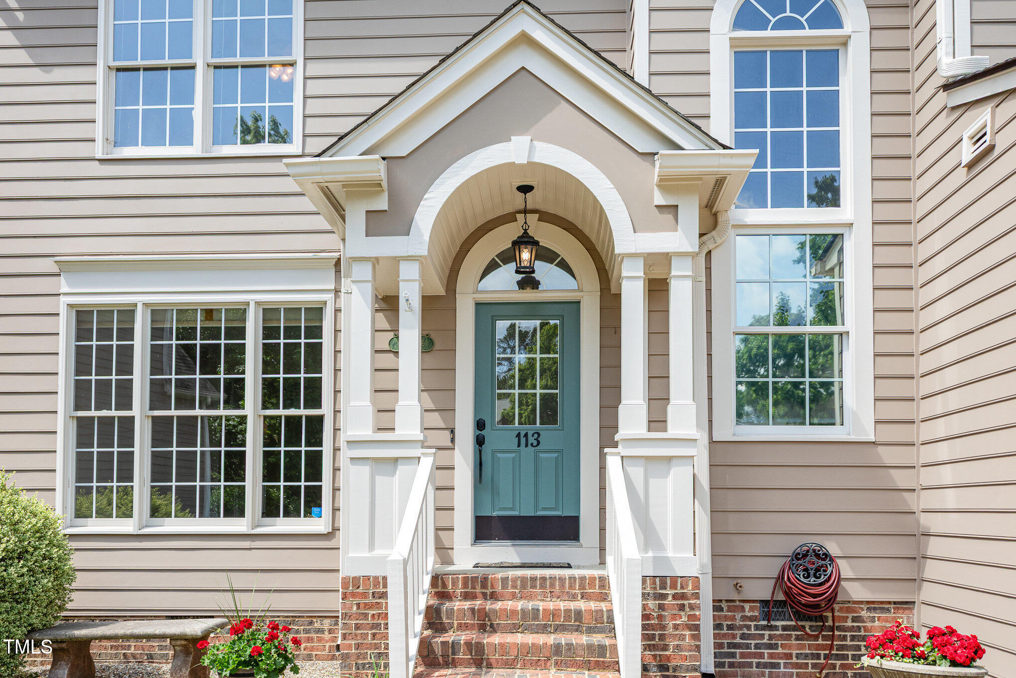 113 Paladin Place