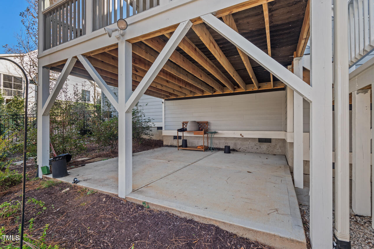 Pittsboro, North Carolina 27312, United States, 5 Bedrooms Bedrooms, ,4 BathroomsBathrooms,Residential,Pending,18420