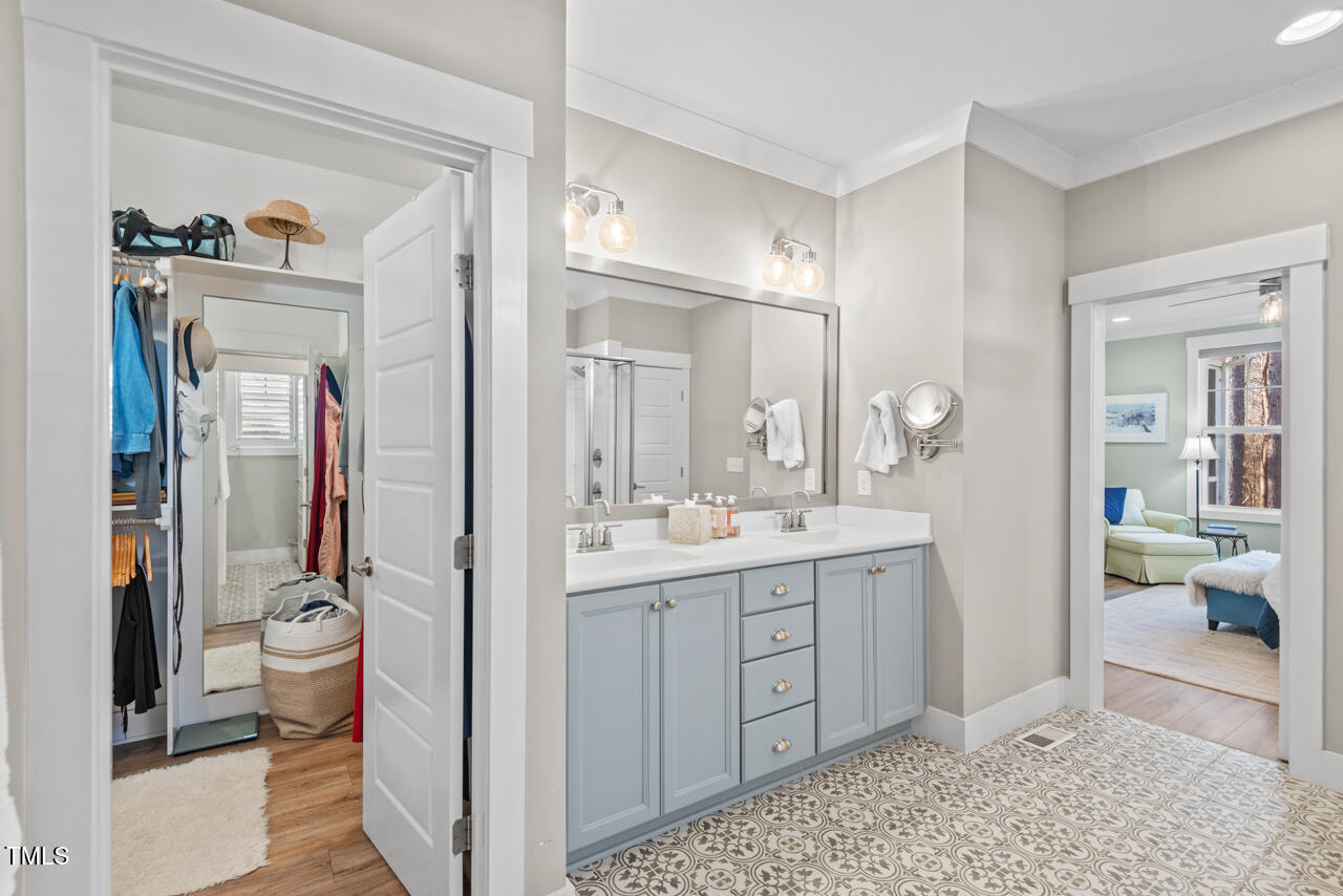 Pittsboro, North Carolina 27312, United States, 5 Bedrooms Bedrooms, ,4 BathroomsBathrooms,Residential,Pending,18420