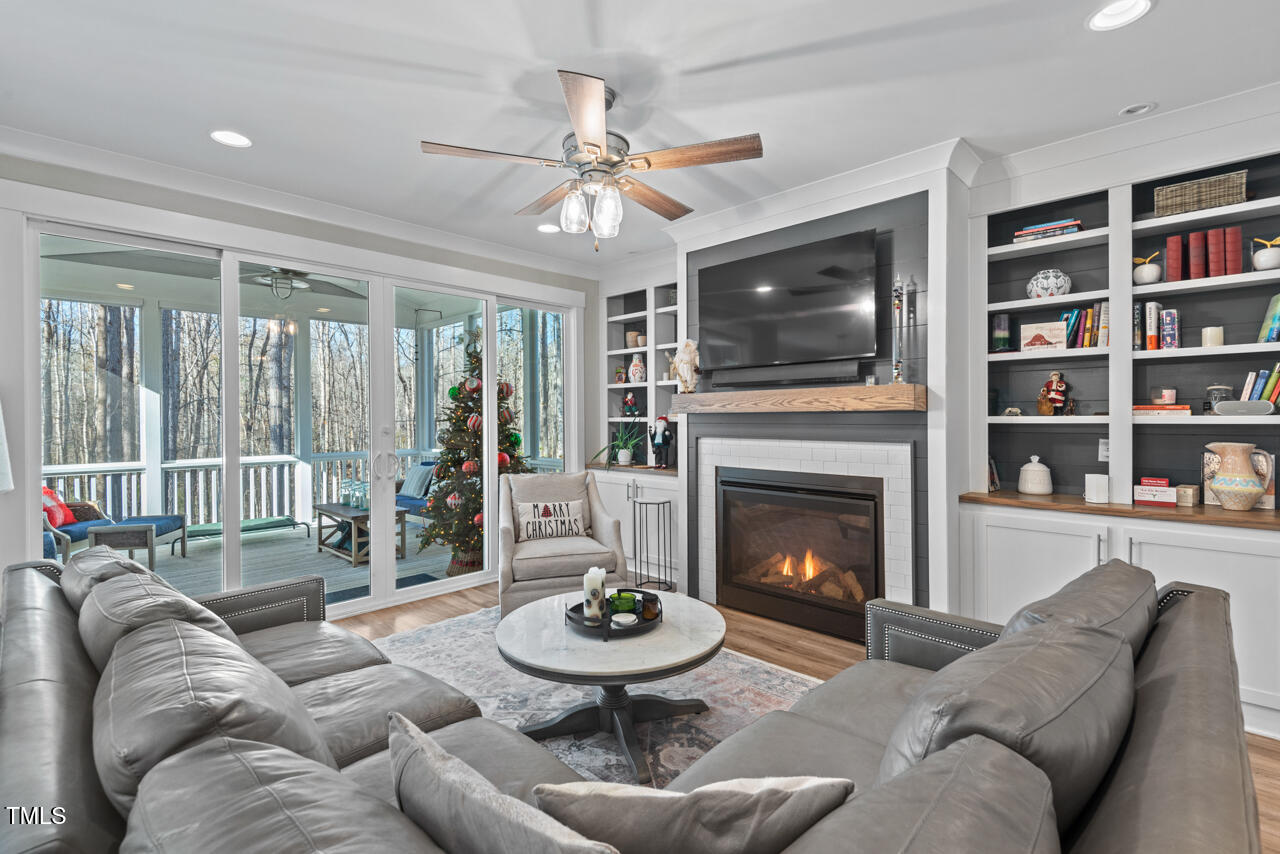 Pittsboro, North Carolina 27312, United States, 5 Bedrooms Bedrooms, ,4 BathroomsBathrooms,Residential,Pending,18420