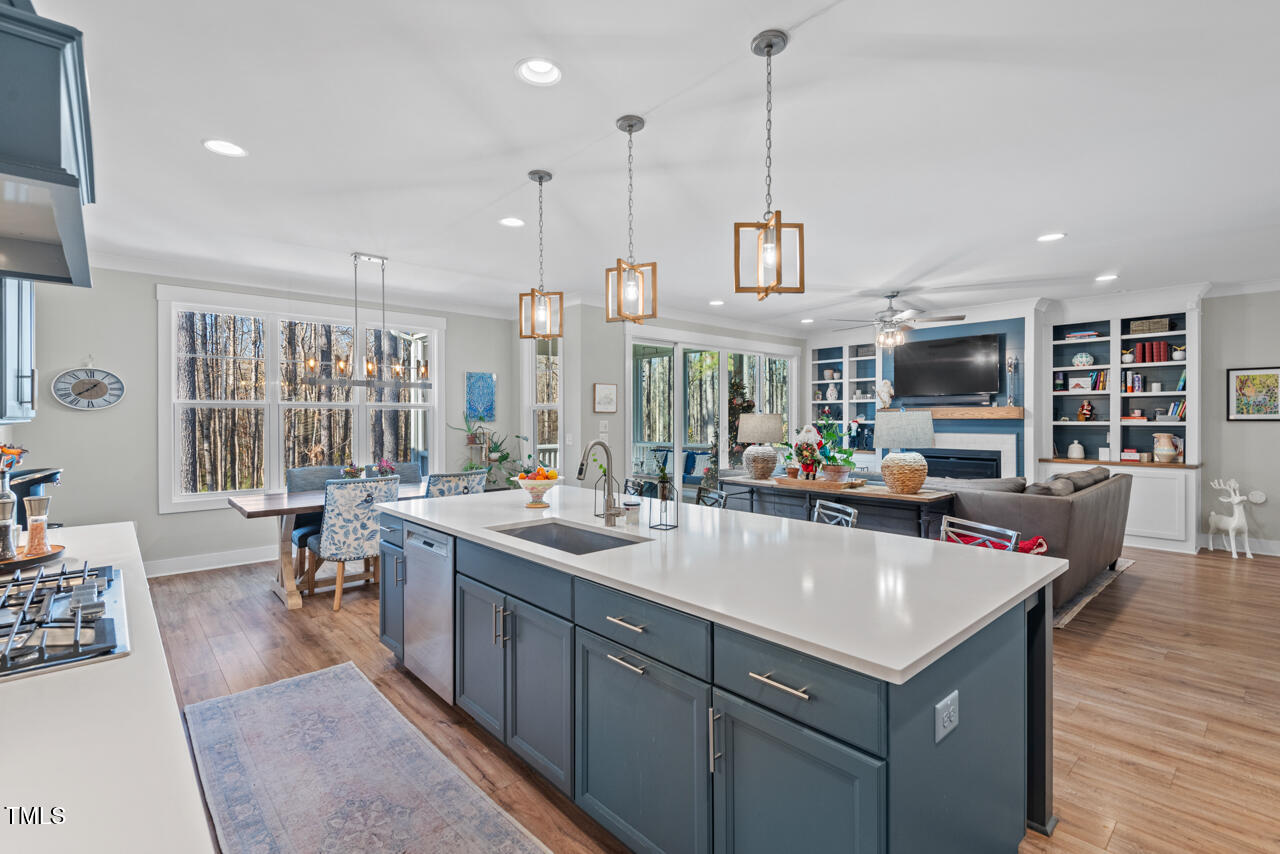 Pittsboro, North Carolina 27312, United States, 5 Bedrooms Bedrooms, ,4 BathroomsBathrooms,Residential,Pending,18420