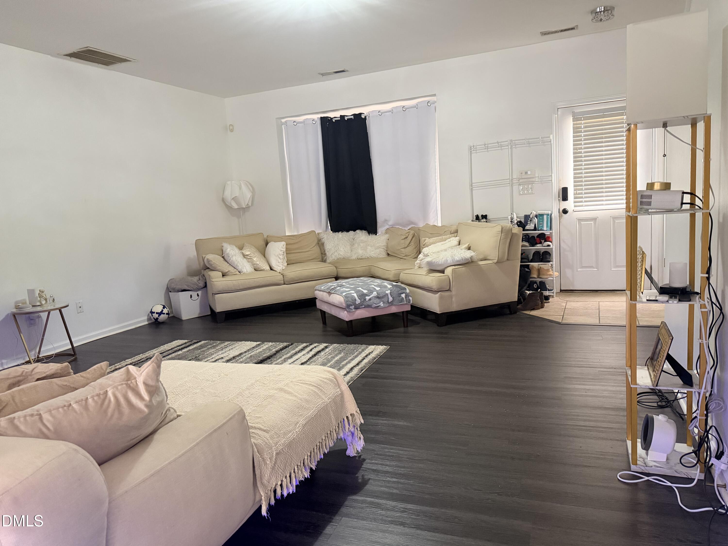 5345 Glen Canyon Road