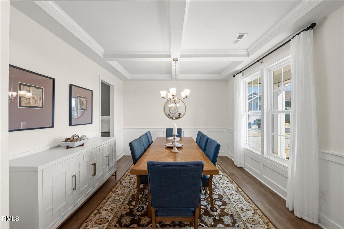 306 Country Side Street