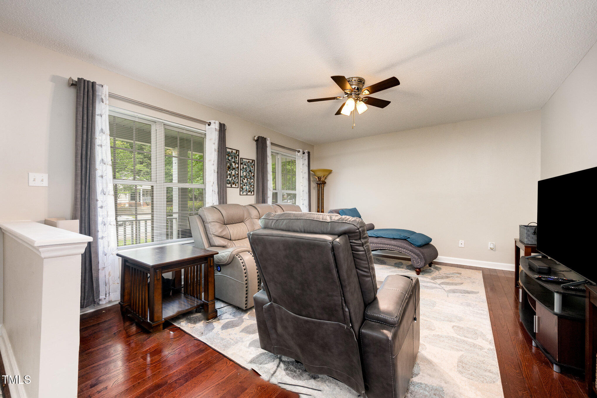 111 Plumgrove Lane