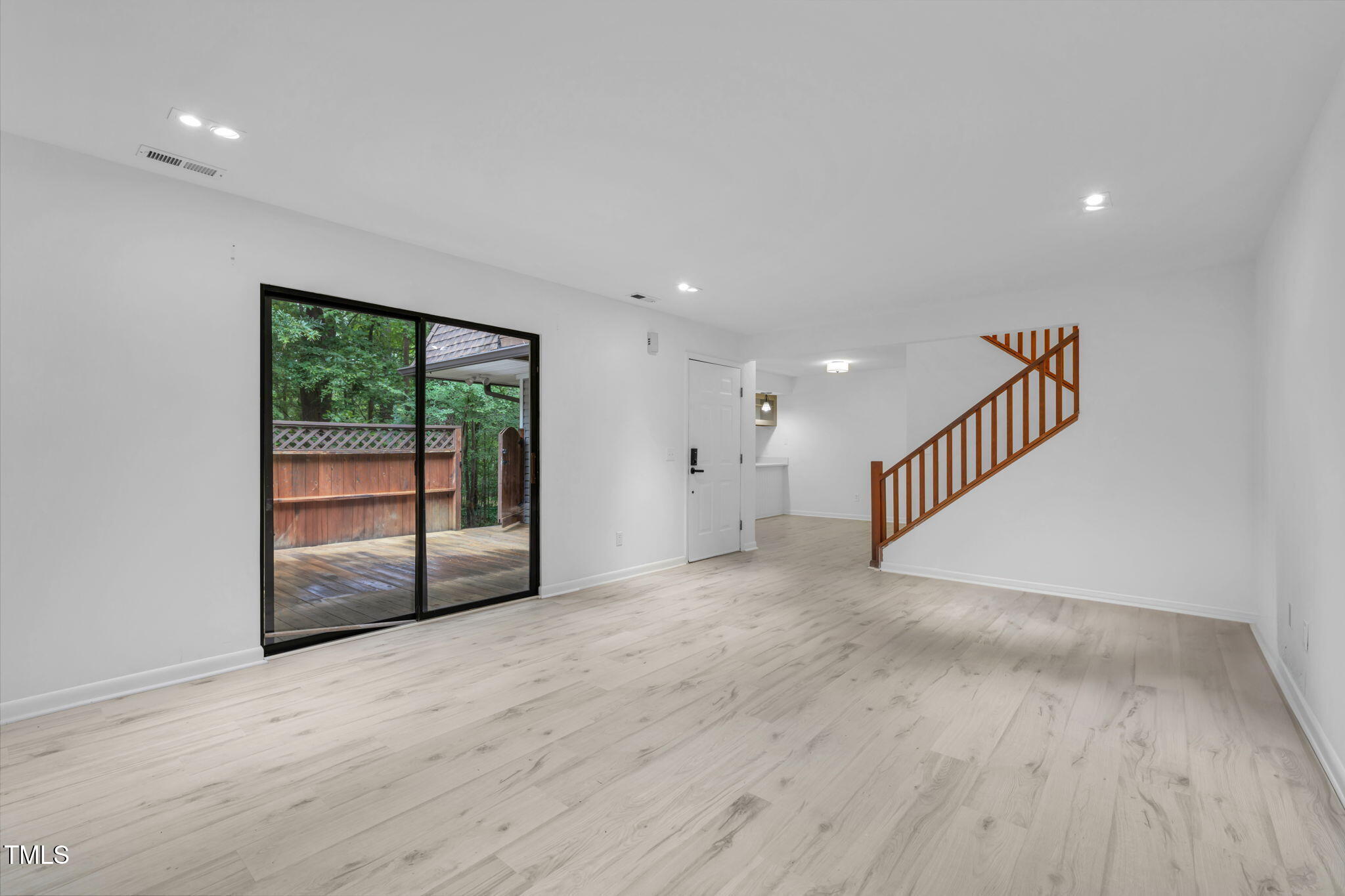183 Summerwalk Circle