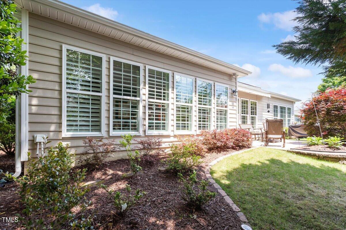 1405 Ventnor Place