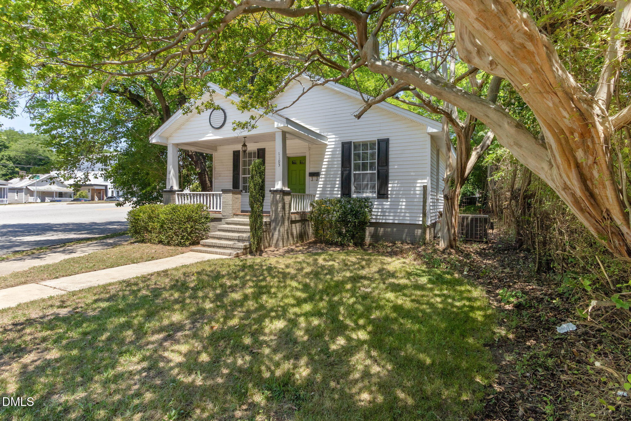 1103 Pettis Place