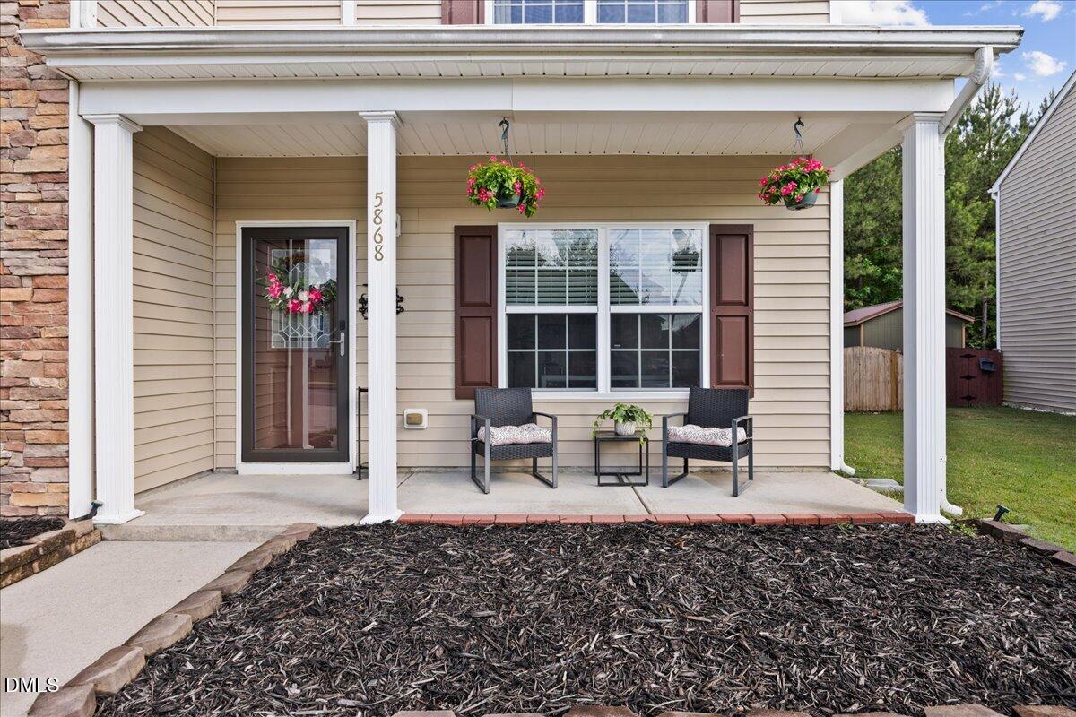 5868 Sandpiper Farm Lane