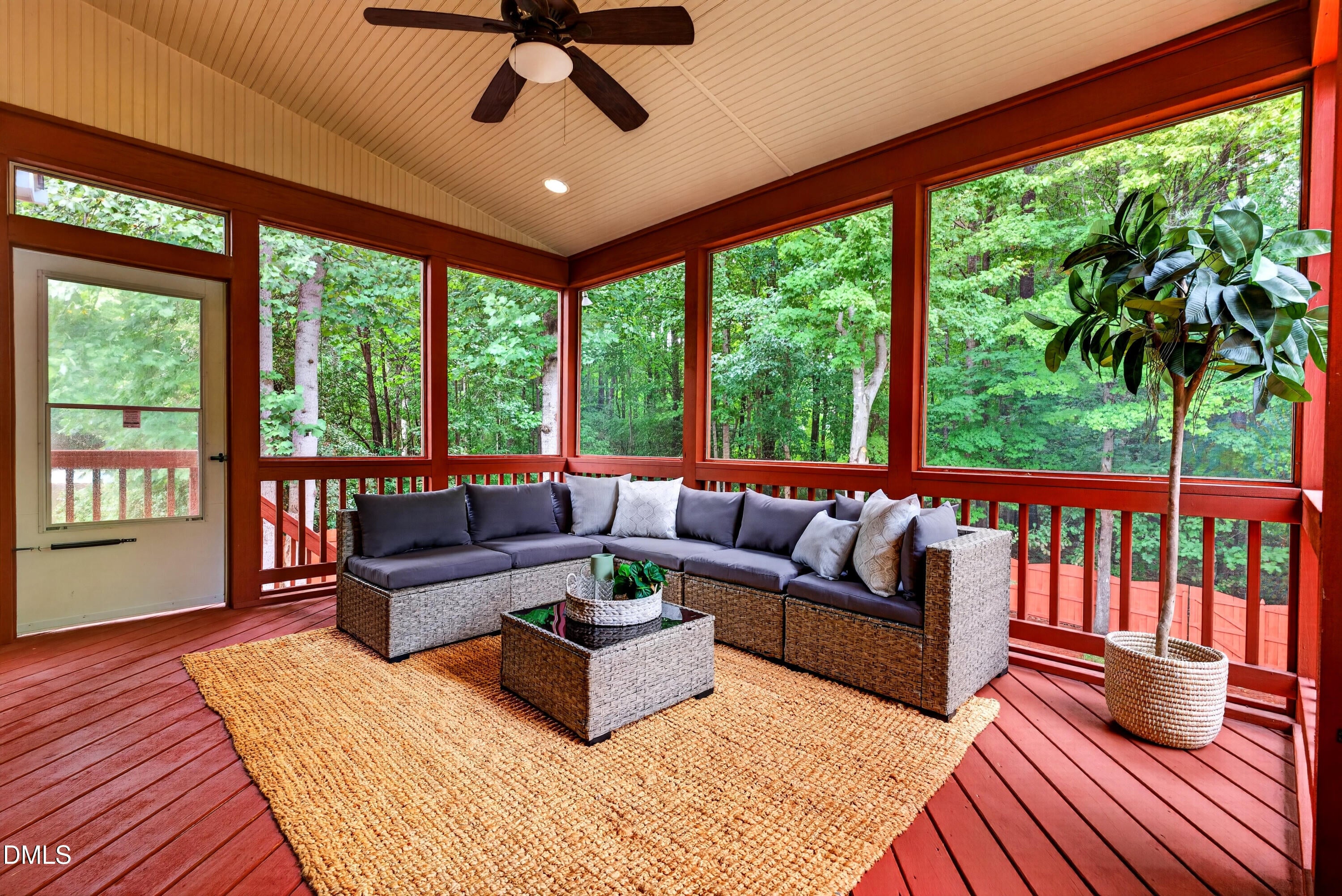 121 Harvestwood Drive