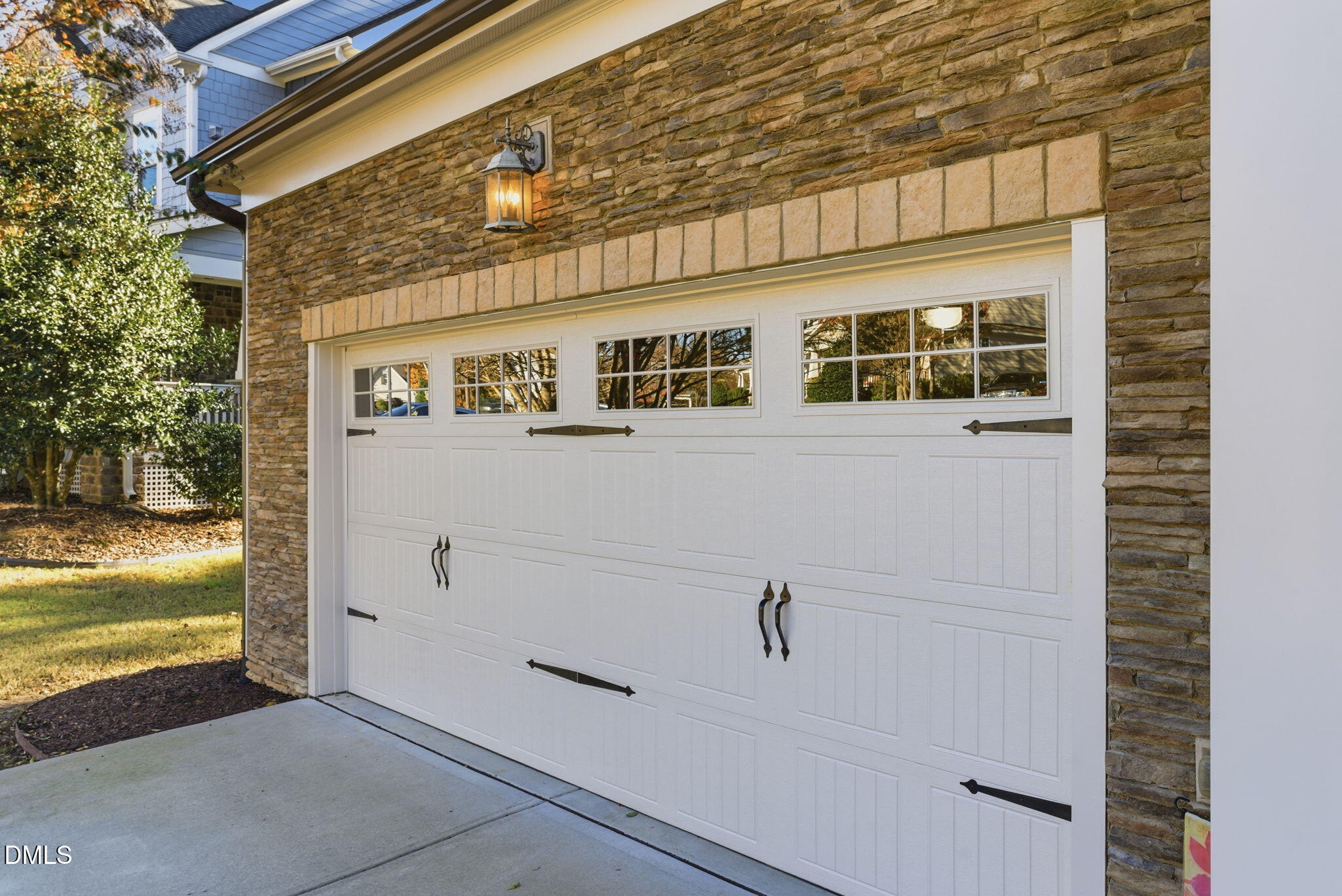 2699 Needle Pine Drive