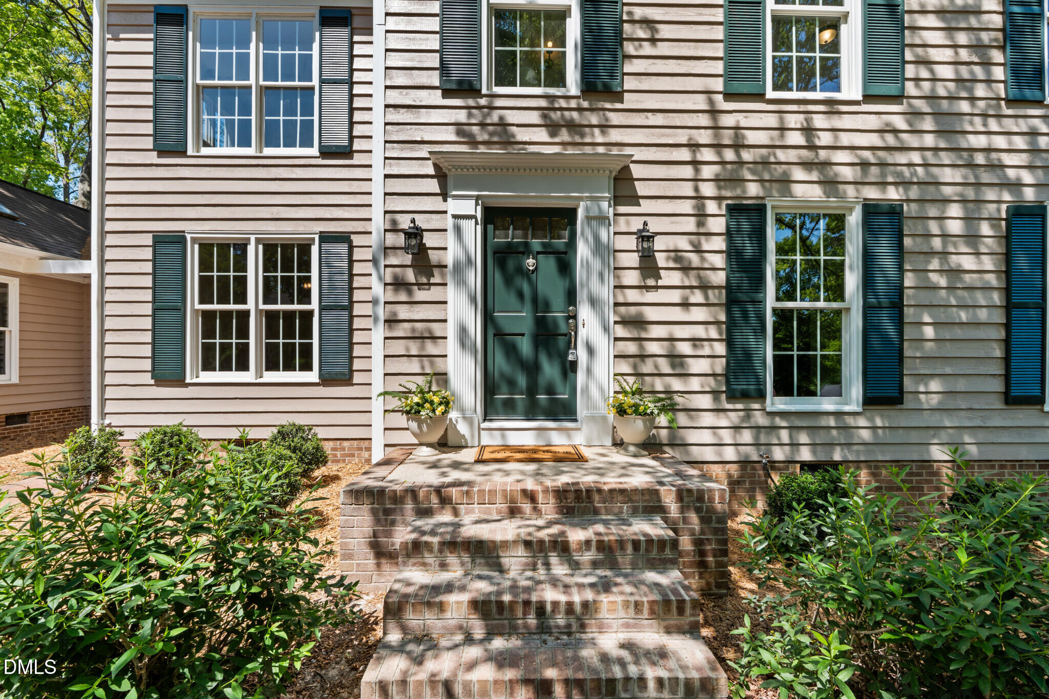4413 Densmore Place