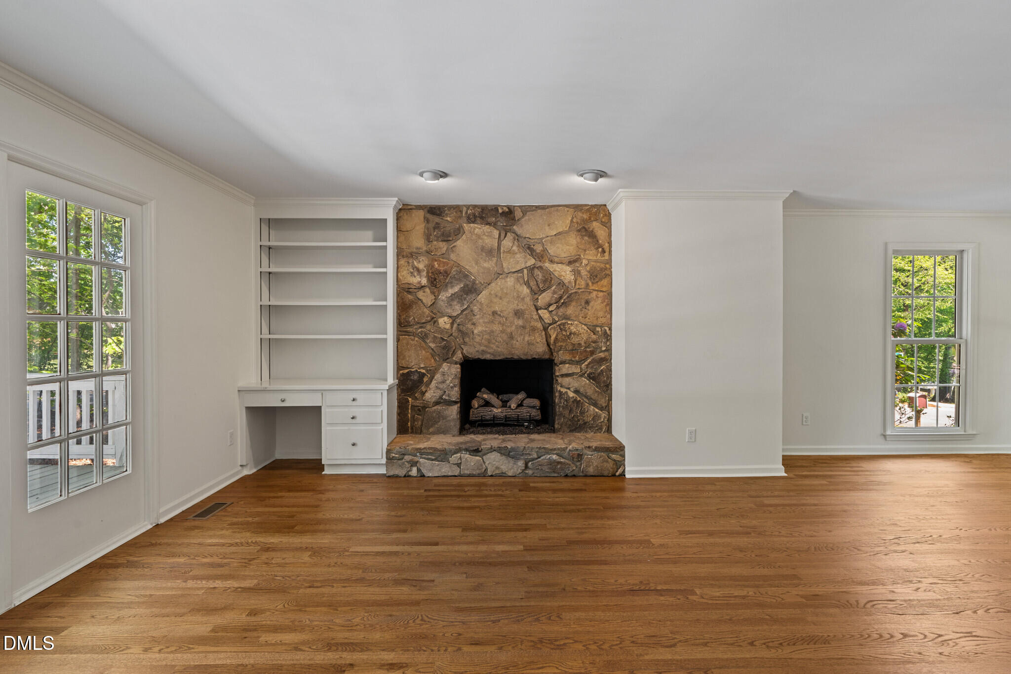 4413 Densmore Place