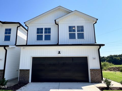 A home in Dunn