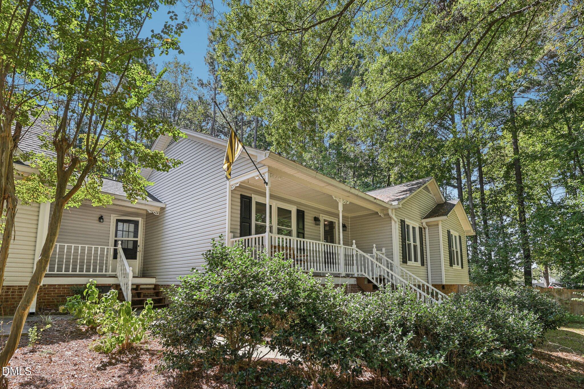 2004 Spring Valley Drive