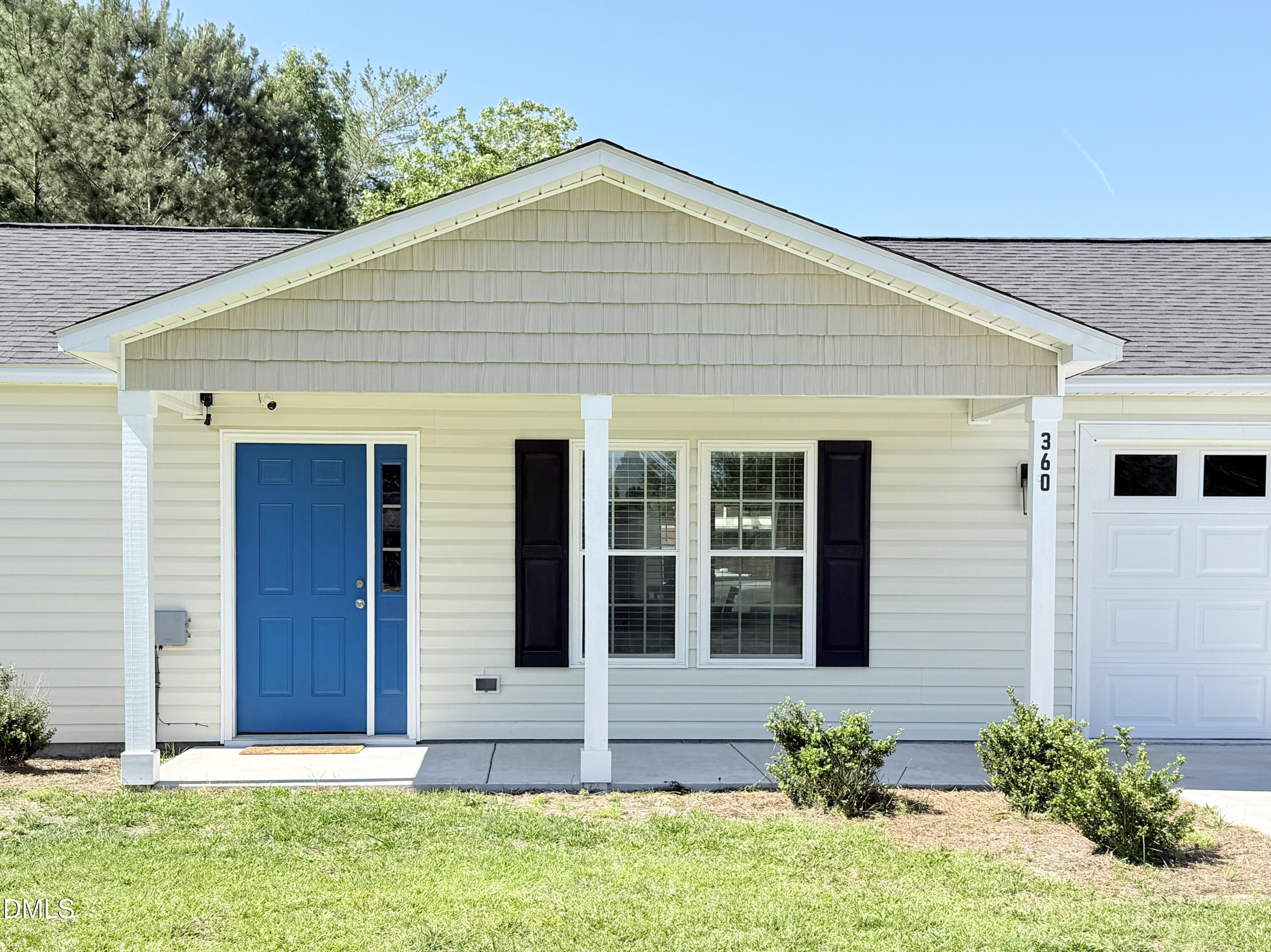 360 Oak Street