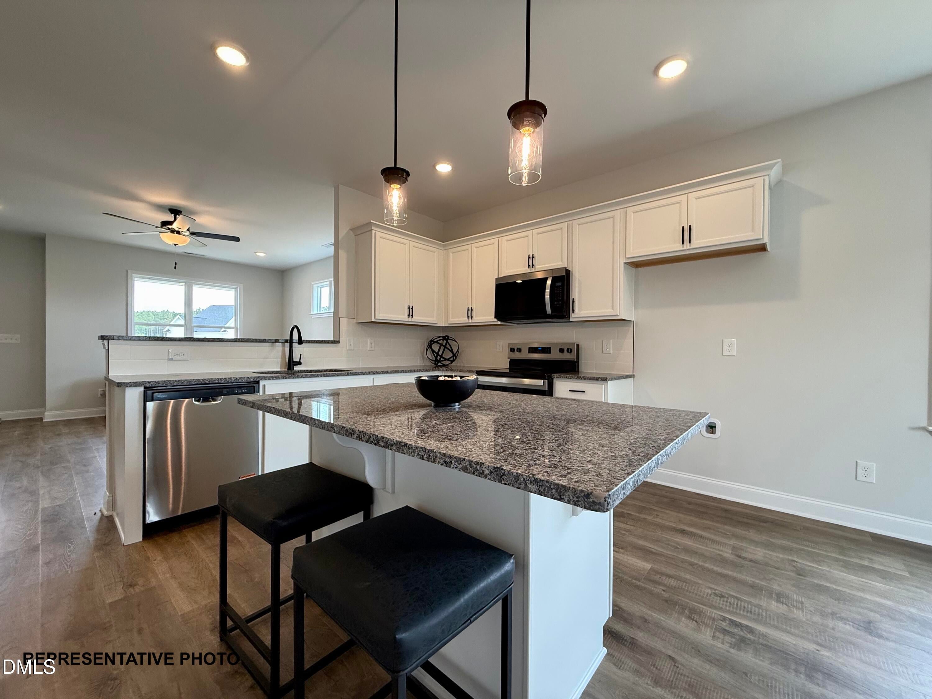 150 Cardovia Way