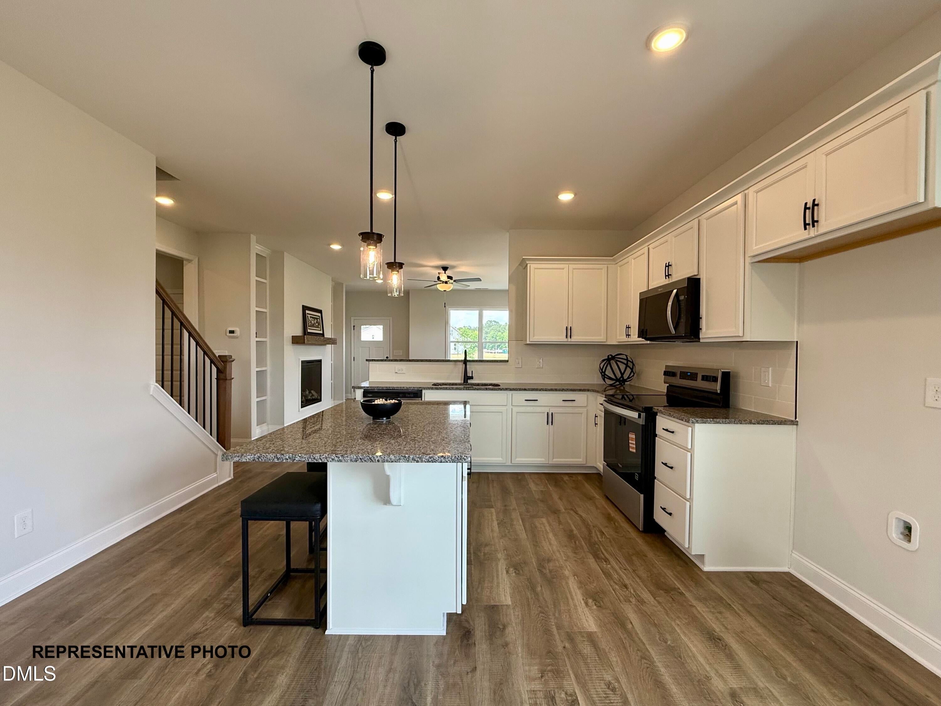 150 Cardovia Way