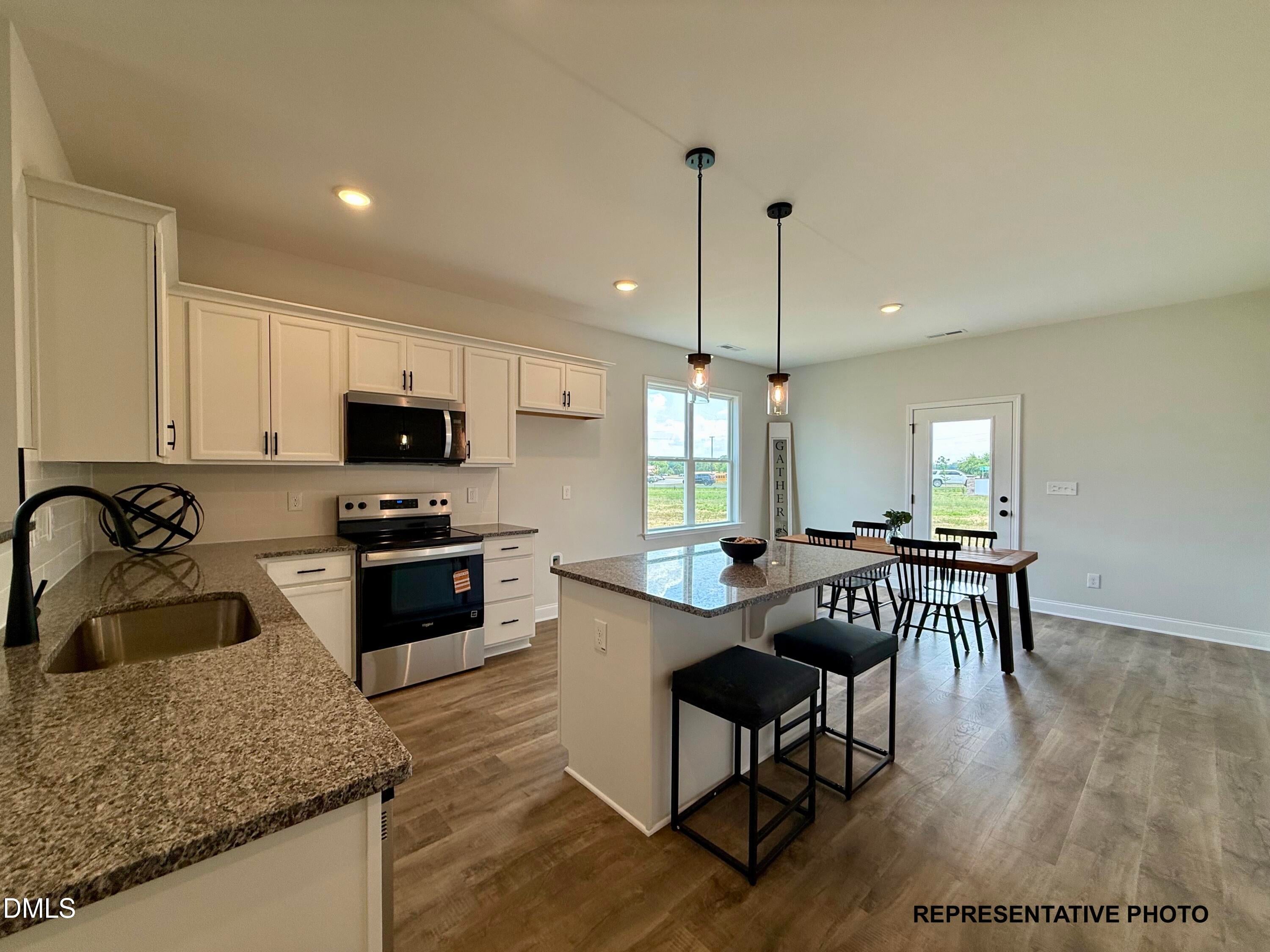 150 Cardovia Way