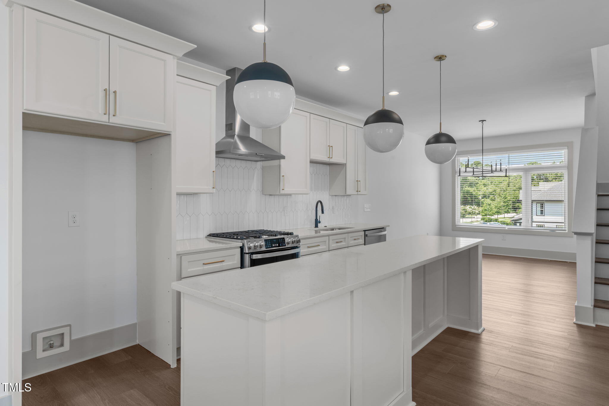 1000 Addison Place 101