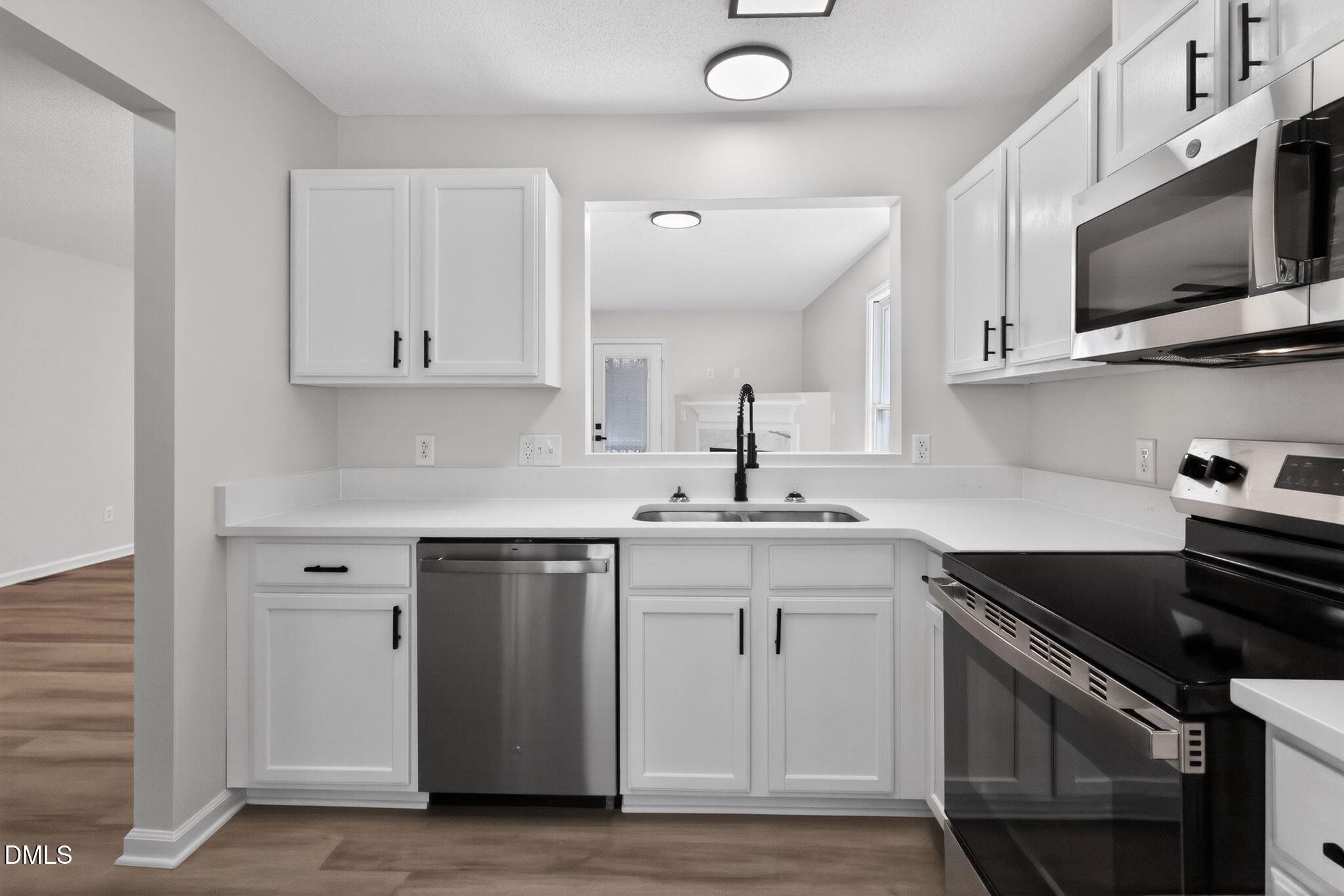 1600 Oakland Hills Way