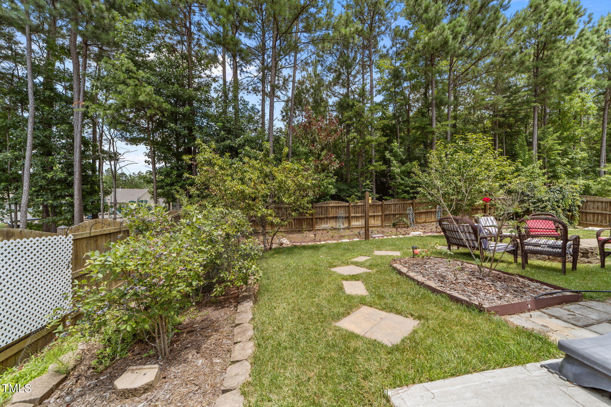 906 Sugar Tree Drive