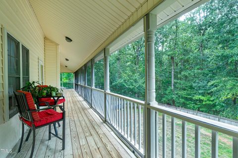 A home in Holly Springs