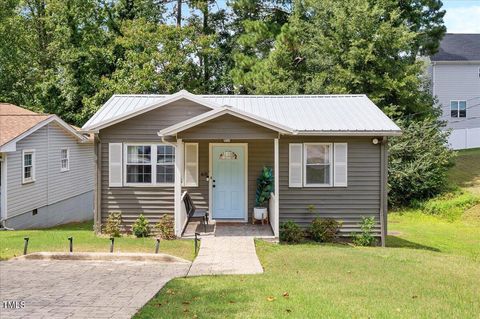 410 Second Street Apex NC 27502