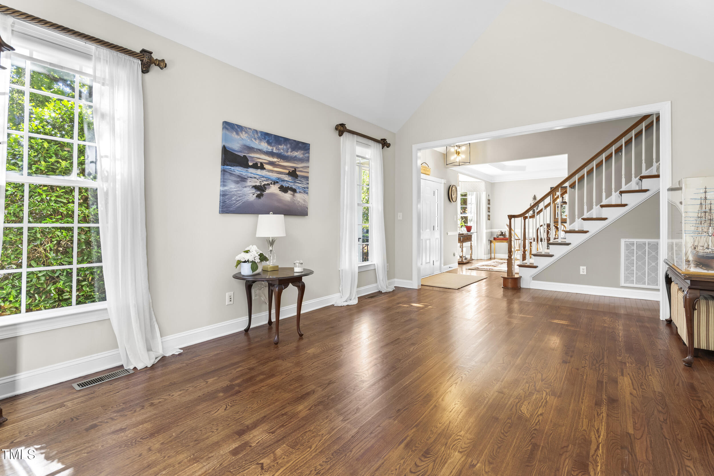 9210 White Eagle Court