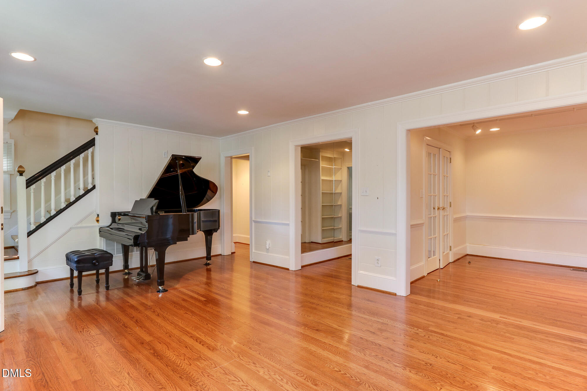 1805 Mcdonald Lane