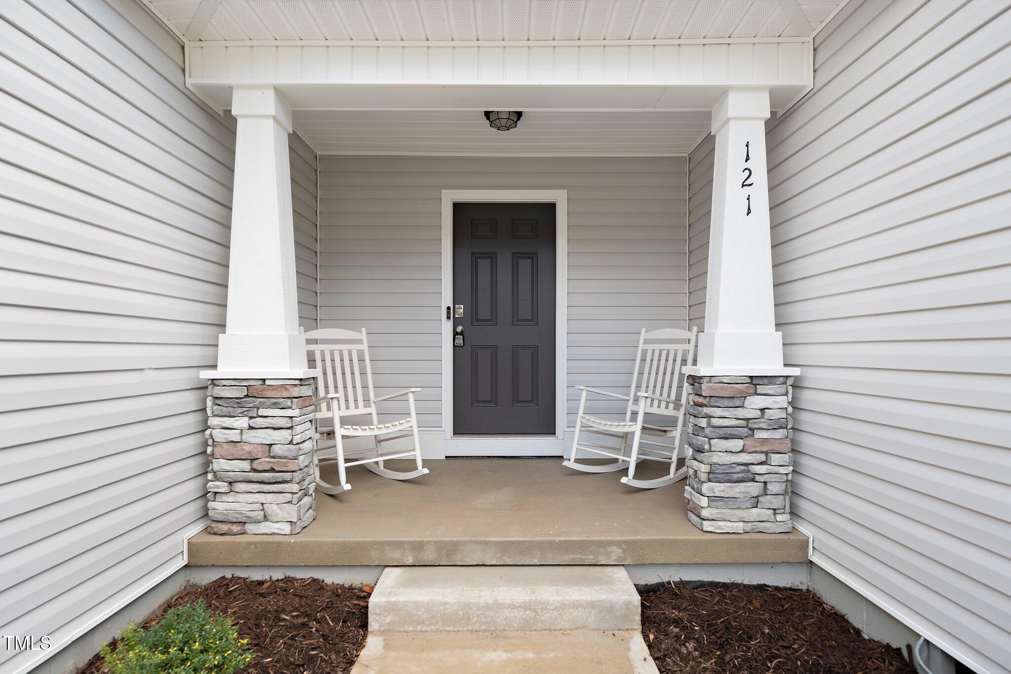 121 Viajar Way